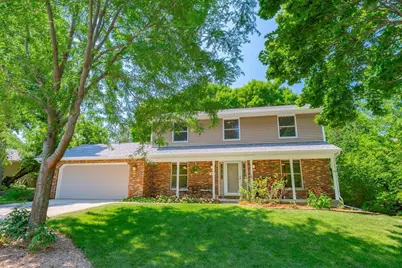 21 E Newhaven Circle, Madison, WI 53717 - Photo 1