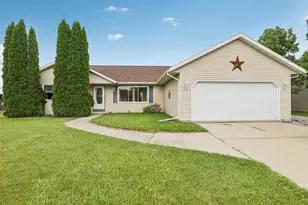 1080 Jaystone Terrace, Waterloo, WI 53594 - Photo 1