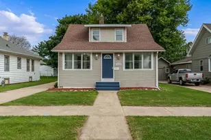 1413 E Van Buren St, Janesville, WI 53545 - Photo 1