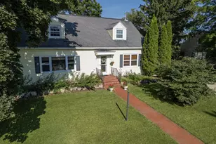 15 N Western Ave, Deerfield, WI 53531 - Photo 1