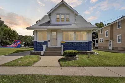 1327 Wisconsin Avenue, Beloit, WI 53511 - Photo 1