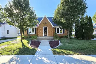 237 Dickinson St, Randolph, WI 53956 - Photo 1