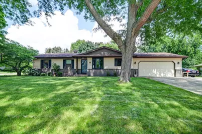 453 Nottingham Road, Stoughton, WI 53589 - Photo 1