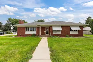 201 S Madison St, Waupun, WI 53963 - Photo 1