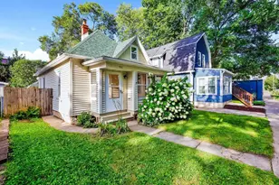 918 Emerald St, Madison, WI 53715 - Photo 1