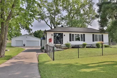 12016 W Highway 14, Janesville, WI 53536 - Photo 1