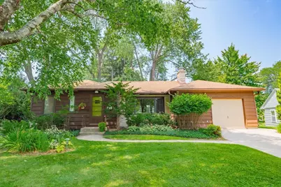 19 Hiawatha Circle, Madison, WI 53711 - Photo 1