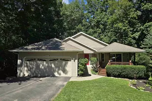 1637 Larchmont Rd, Davis, IL 61019 - Photo 1