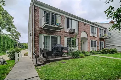 2150 Allen Boulevard #4, Middleton, WI 53562 - Photo 1