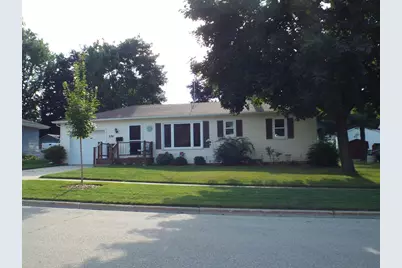 534 Hamburg Street, Ripon, WI 54971 - Photo 1