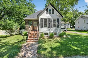 302 Van Deusen St, Madison, WI 53715 - Photo 1