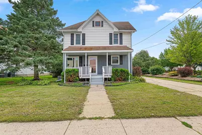 326 S High Street, Randolph, WI 53956 - Photo 1