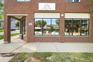 702 E Johnson St, Madison, WI 53703 - Photo 1