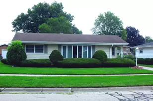 1241 S Pearl St, Janesville, WI 53546 - Photo 1