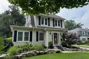 36 S Blackhawk St, Janesville, WI 53545 - Photo 1