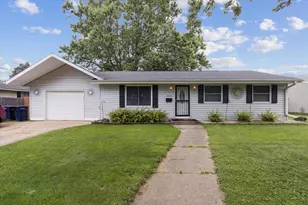 1610 Roosevelt Ave, Janesville, WI 53546 - Photo 1