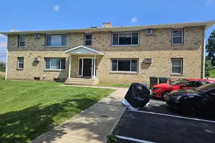 102-106 Sunny Meade Ln, Madison, WI 53713 - Photo 1