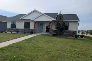 655 Westfield Ave, Janesville, WI 53536 - Photo 1