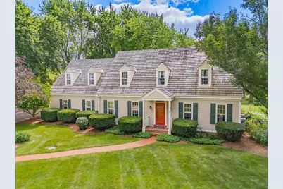 N7W29595 Thames Court, Waukesha, WI 53188 - Photo 1