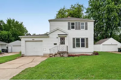 444 Windsor Street, Sun Prairie, WI 53590 - Photo 1