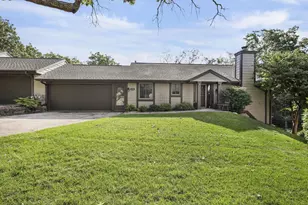 216 Shady Oak Ct, Janesville, WI 53548 - Photo 1