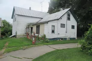 N6104 Edgewood Rd, Montello, WI 53949 - Photo 1