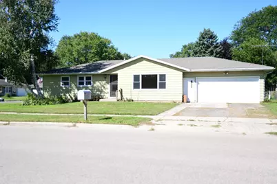 315 N Perry Parkway, Oregon, WI 53575 - Photo 1