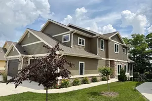 6672 Church Hl Ct, DeForest, WI 53532 - Photo 1