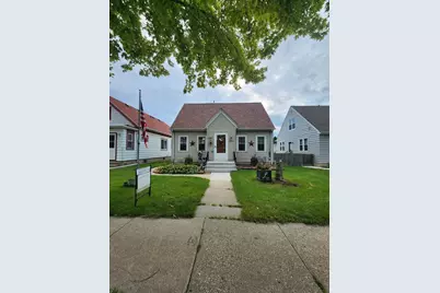 3803 S Ahmedi Avenue, Saint Francis, WI 53235 - Photo 1