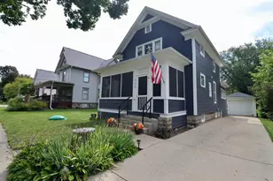 506 E Washington St, Delavan, WI 53115 - Photo 1