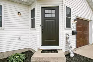 140 River St, Portage, WI 53901 - Photo 1