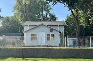 121 Elliott St, Janesville, WI 53546 - Photo 1