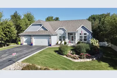 933 E Meadow Circle, Edgerton, WI 53534 - Photo 1