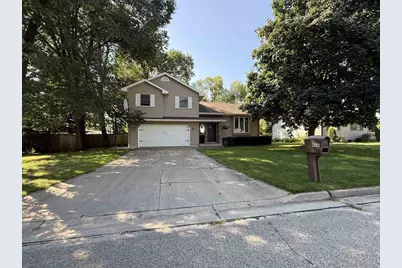 906 Vicki Drive, Tomah, WI 54660 - Photo 1