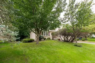 13 Jacobs Ct, Madison, WI 53711 - Photo 1