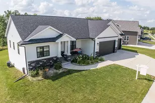 5 S Windmill Ridge Rd, Janesville, WI 53536 - Photo 1