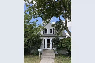 201 E Pleasant Street, Portage, WI 53901 - Photo 1