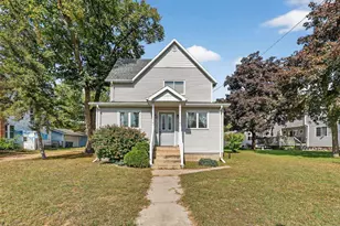 333 E Montello St, Montello, WI 53949 - Photo 1