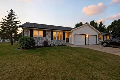 414 Keno Circle, Horicon, WI 53032 - Photo 1