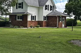 W8491 Stoney Brook Rd, Waterloo, WI 53594 - Photo 1