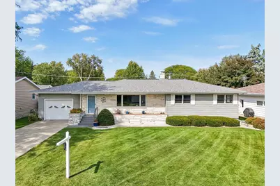 603 6th Street, Waunakee, WI 53597 - Photo 1