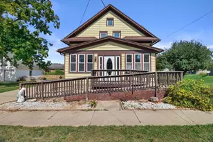 318 Park St, Theresa, WI 53091 - Photo 1