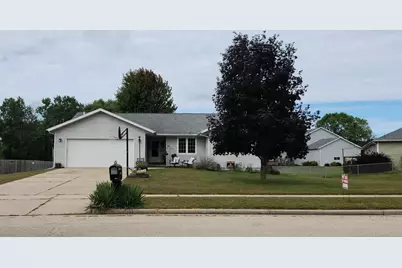 409 Savannah Trail, Pardeeville, WI 53954 - Photo 1