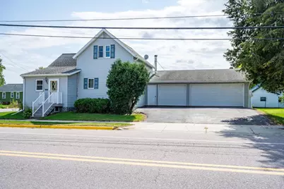 722 E State Street, Mauston, WI 53948 - Photo 1