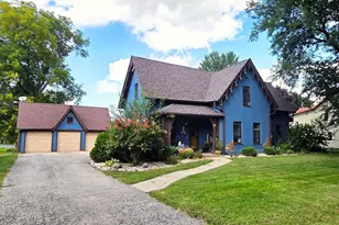 400 Prospect Ave, Beaver Dam, WI 53916 - Photo 1