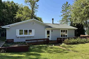 11647 N Maple Beach Dr, Edgerton, WI 53534 - Photo 1