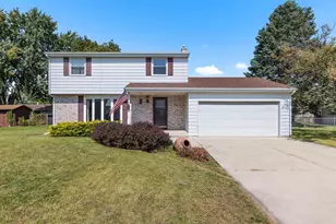 701 E Holly Rd, Beloit, WI 53511 - Photo 1