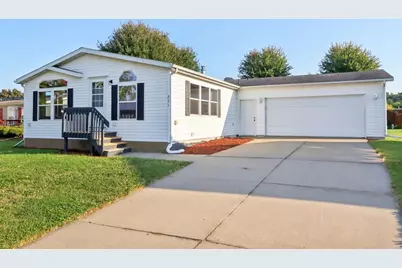 521 Red Spruce Avenue, Baraboo, WI 53913 - Photo 1