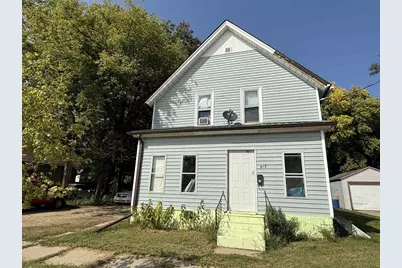 915 Bellevue Avenue, Beloit, WI 53511 - Photo 1