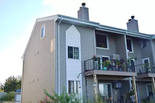 727 E Lakeview Rd, Hustisford, WI 53034 - Photo 1